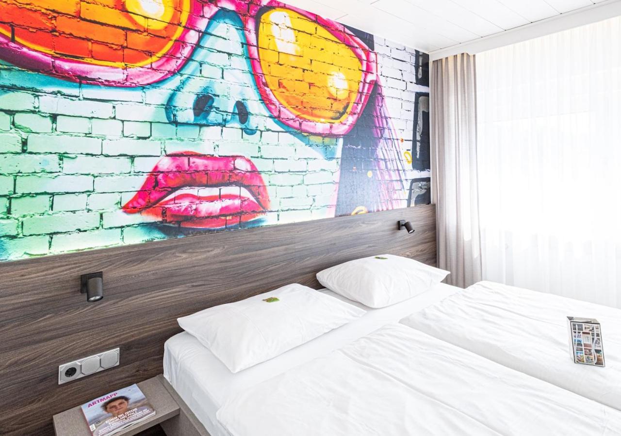 Art-Hotel Braun Кирххаймболанден Екстериор снимка