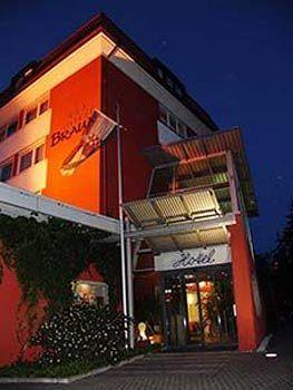 Art-Hotel Braun Кирххаймболанден Екстериор снимка
