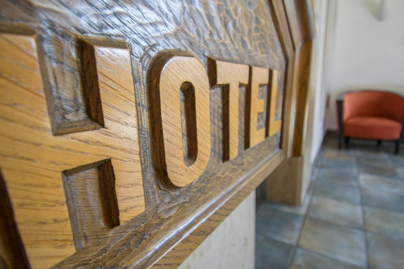 Art-Hotel Braun Кирххаймболанден Екстериор снимка